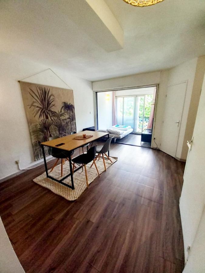 Vacances Avec Piscine Et Entree Autonome Dans Jolie Appartement Jusqu'A 4 Personnes Sérignan 外观 照片